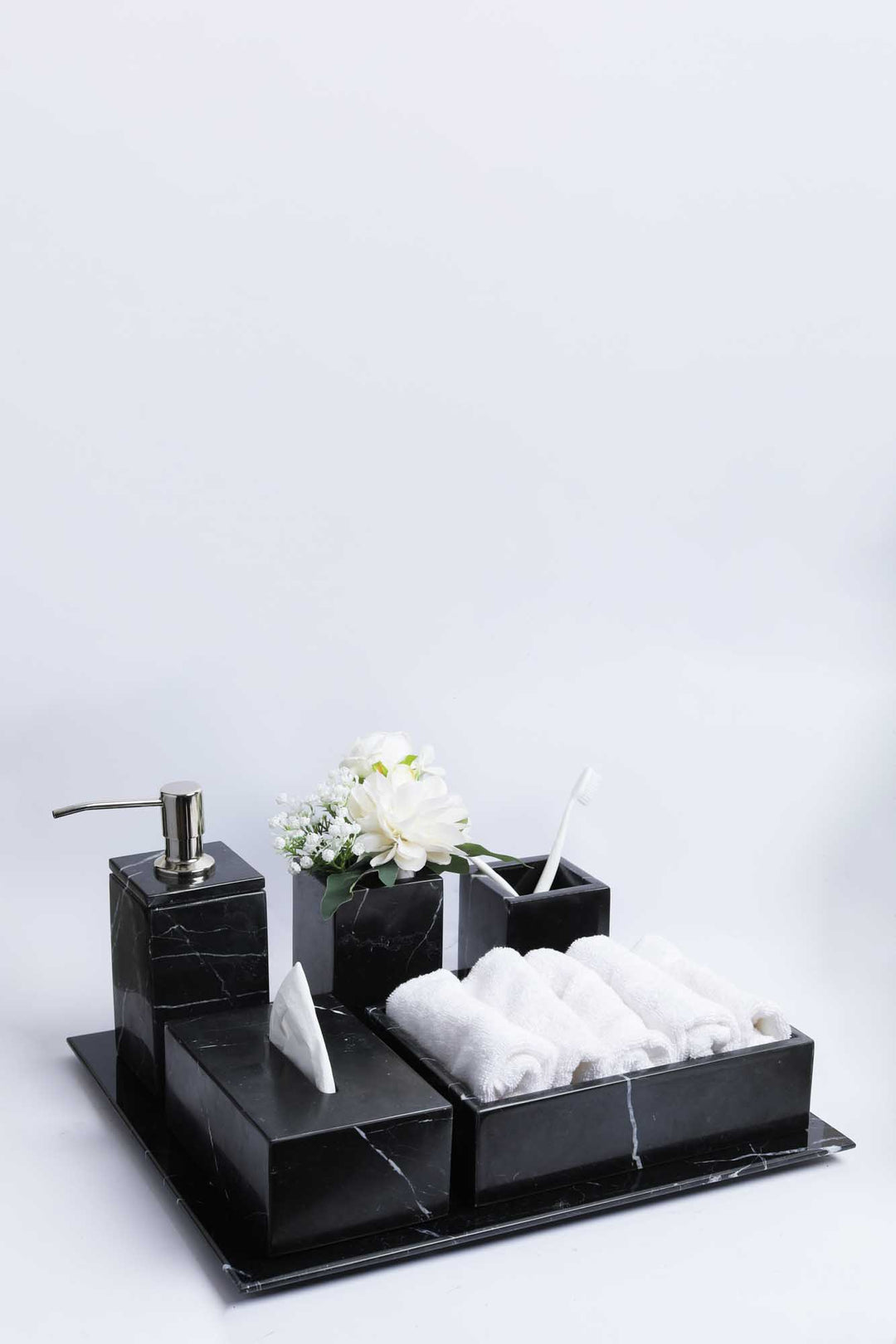 Luxos Marble Set