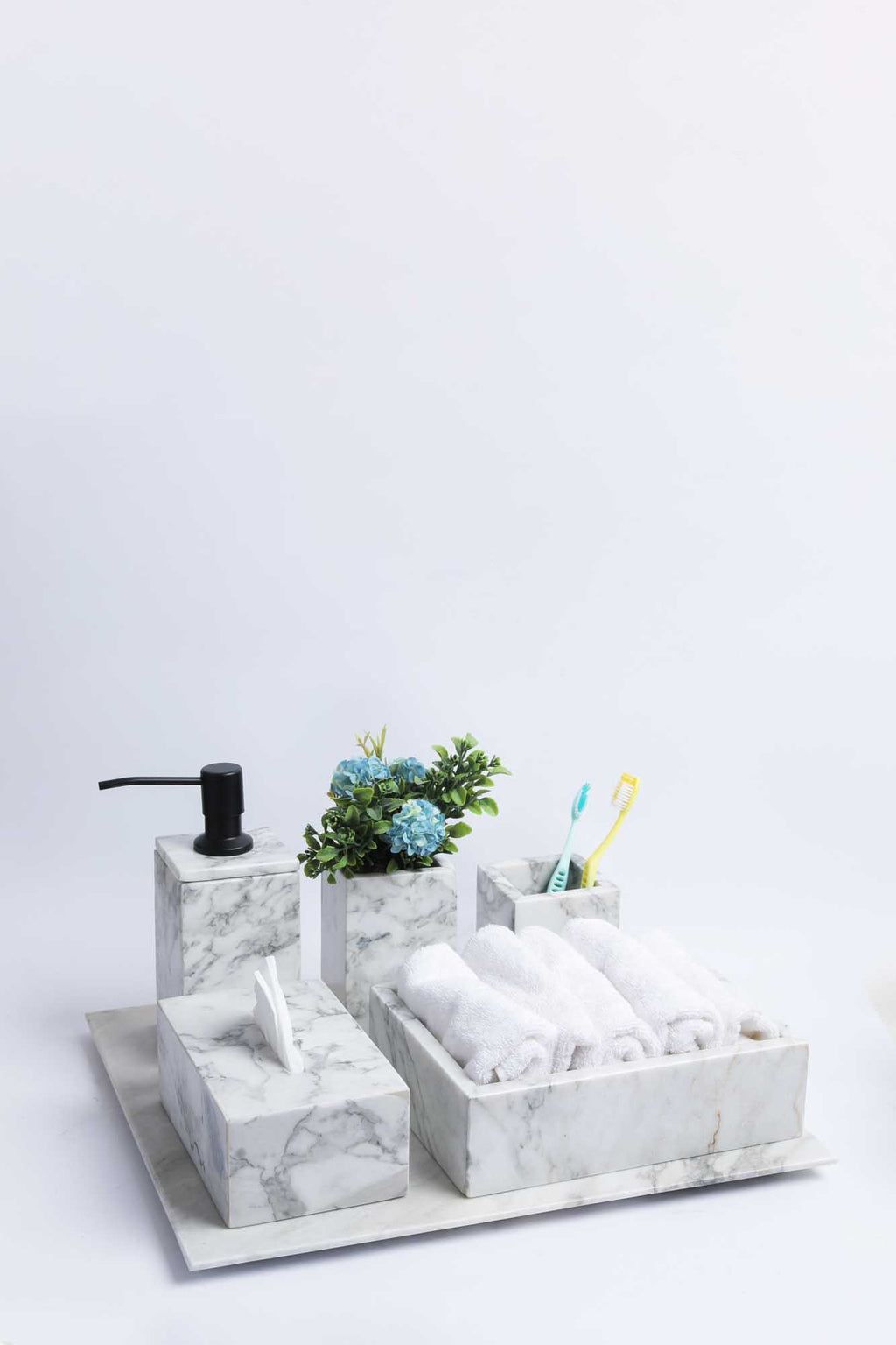 Luxos Marble Set