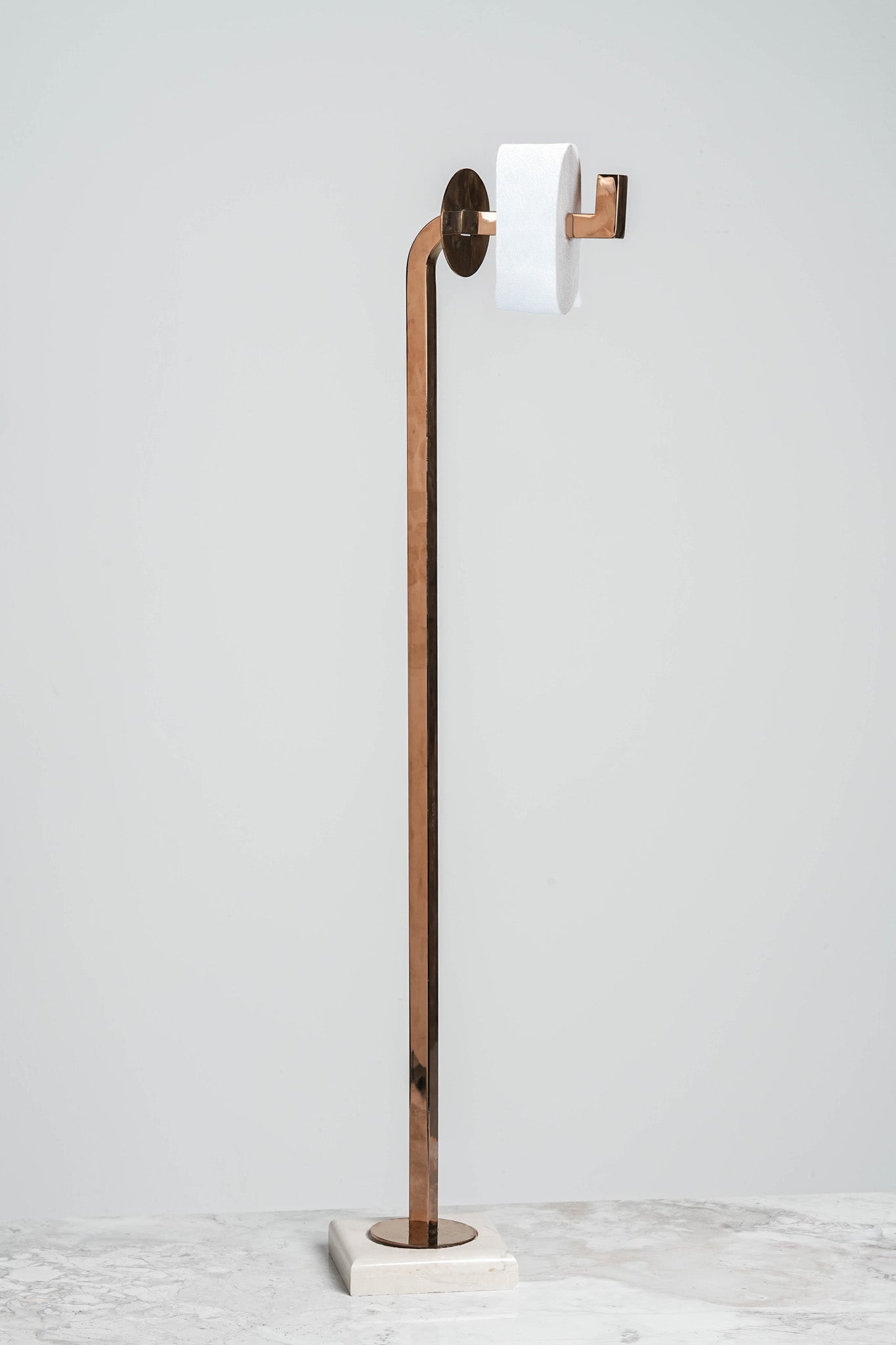 Toilette Tissues Holder