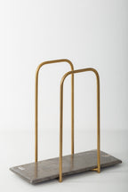 حامل المناشف