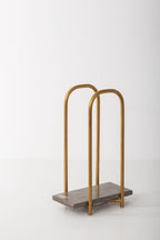 حامل المناشف