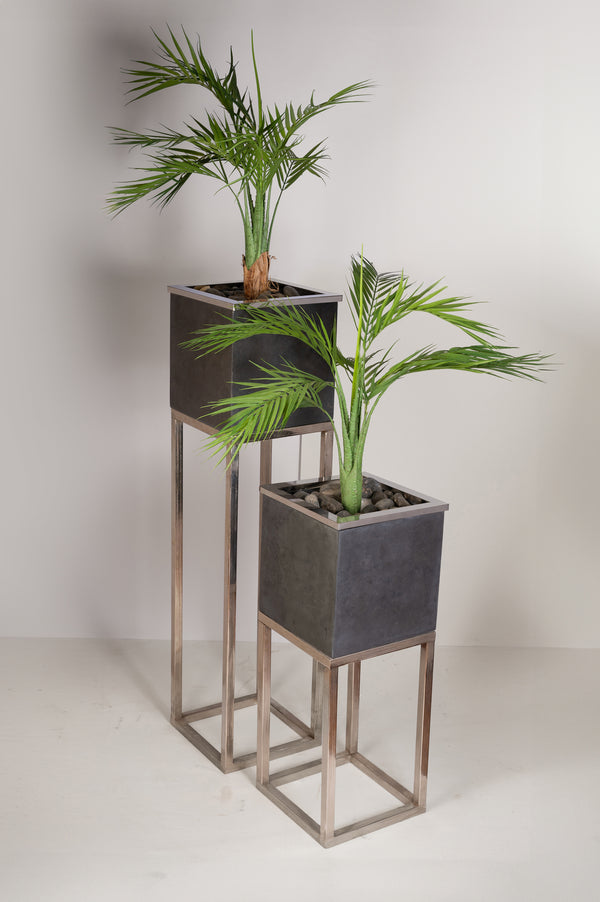 Planter Pot (Black Horizon)