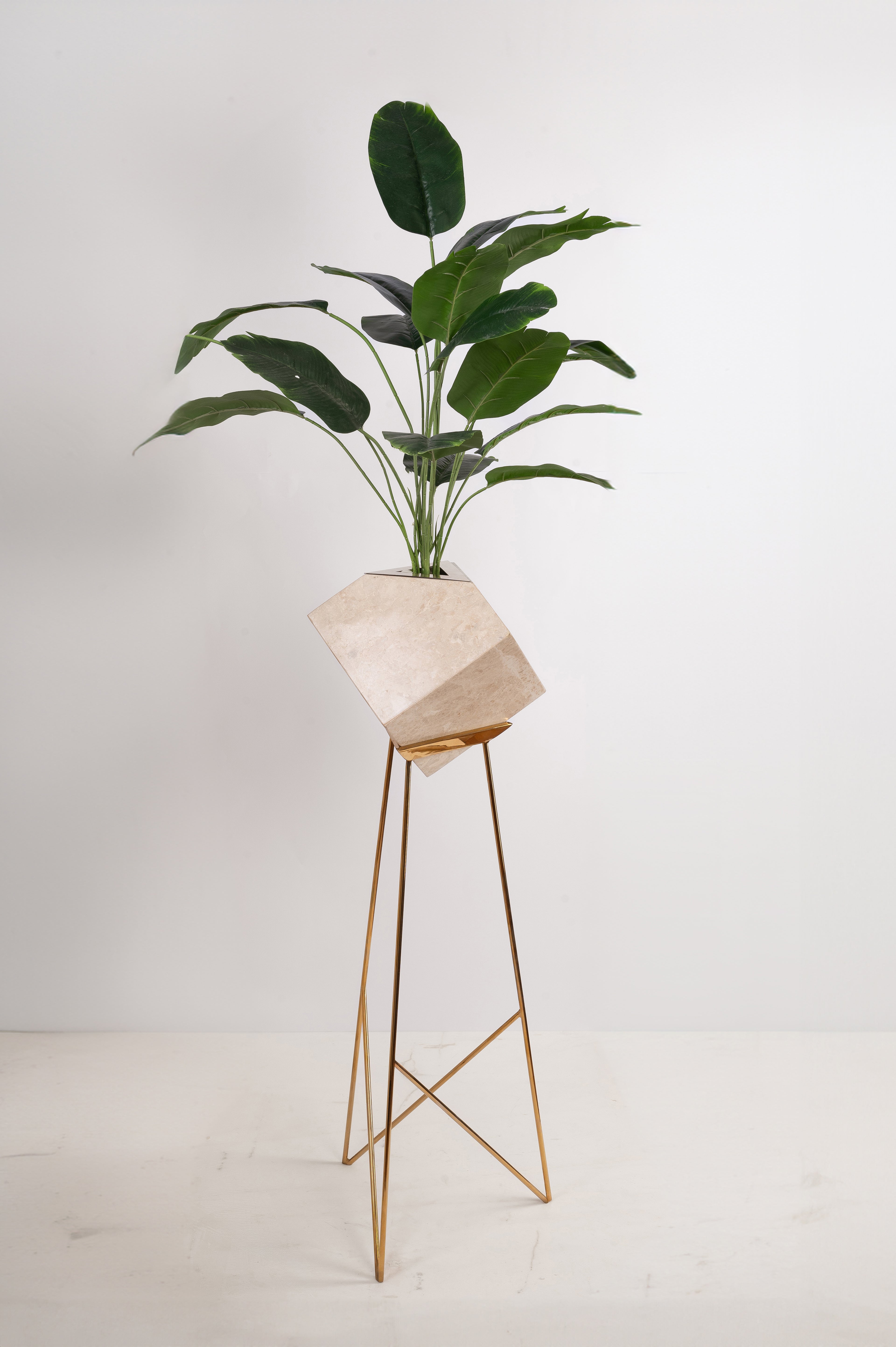 industrial plant pot Planter Pot (Verdant Elegance) – Luxos Designs