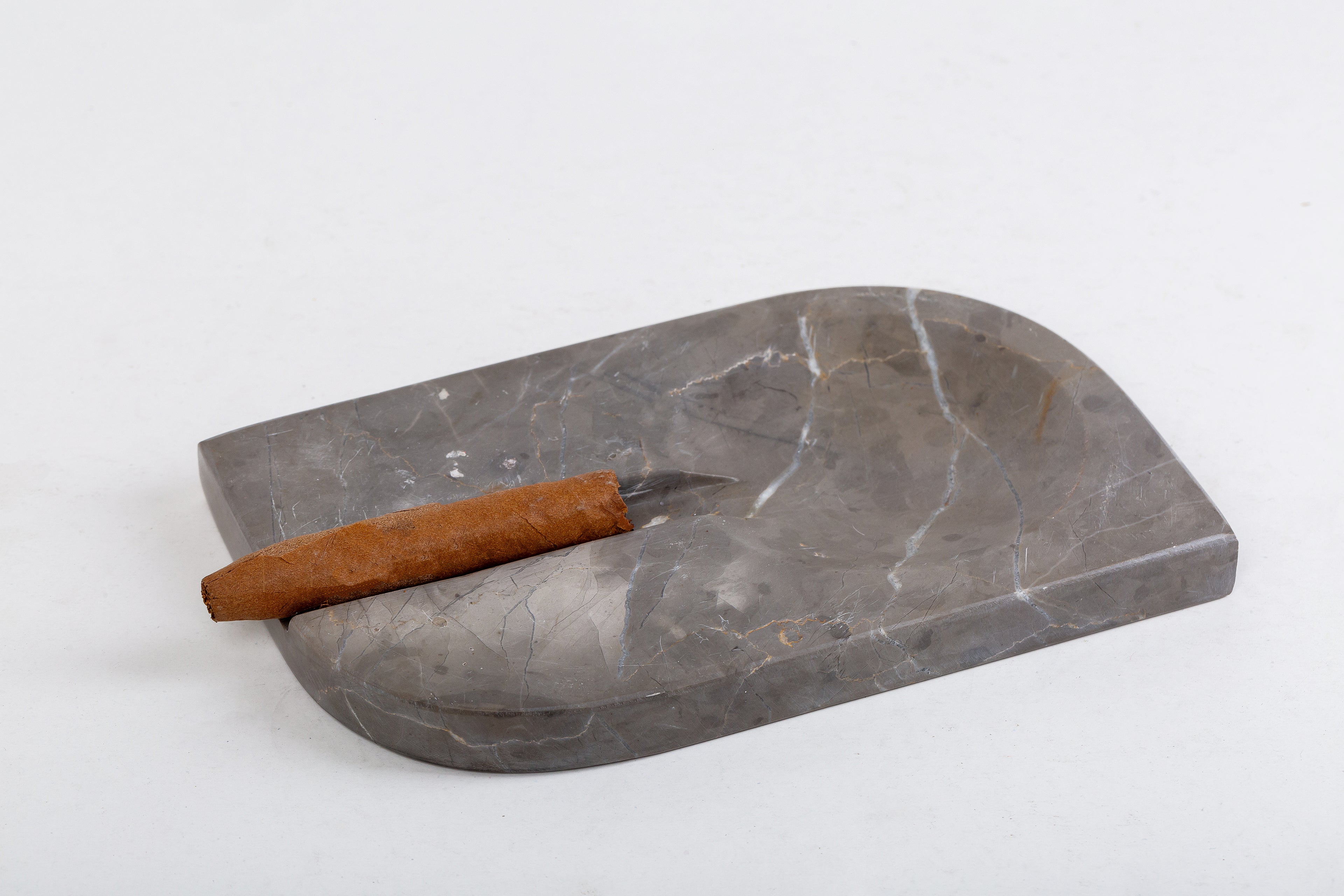 Handmade cigar ashtray (JO)