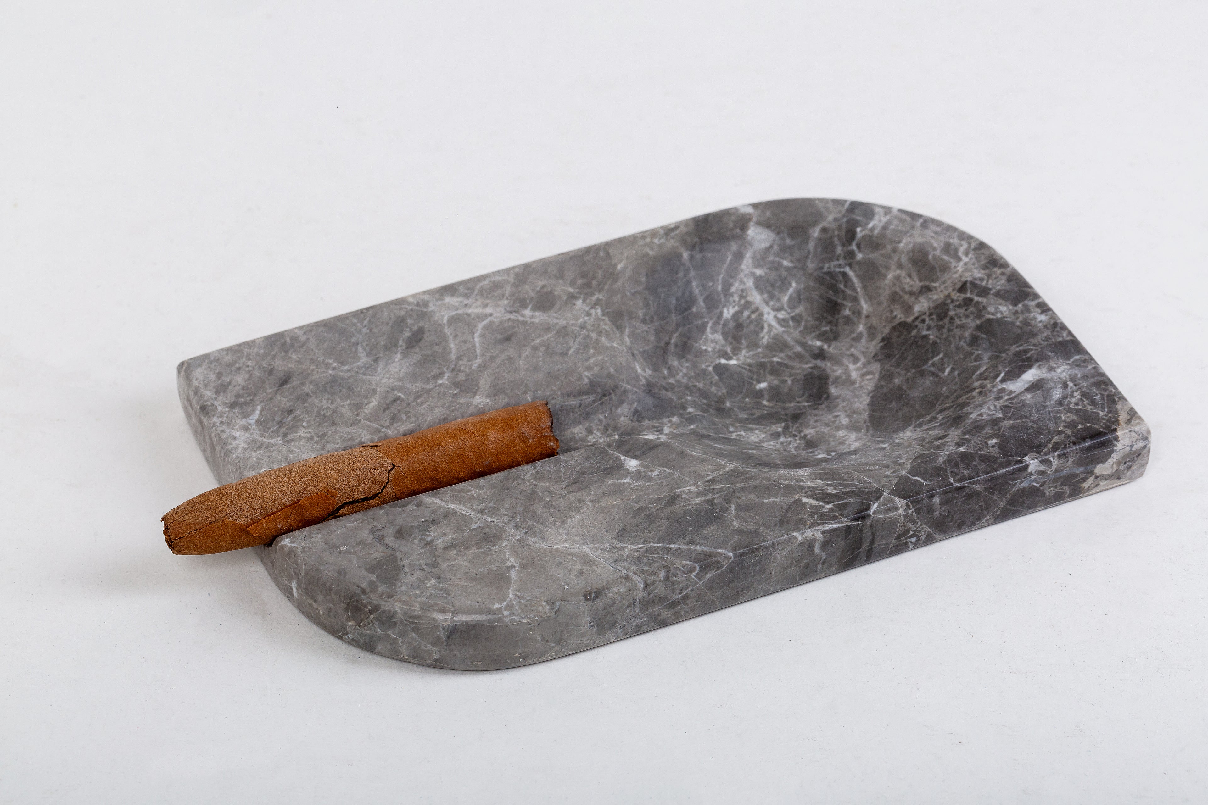 Handmade cigar ashtray (JO)